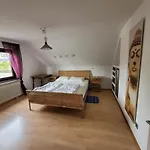 بيت للعطل Detached House 50m From Lift