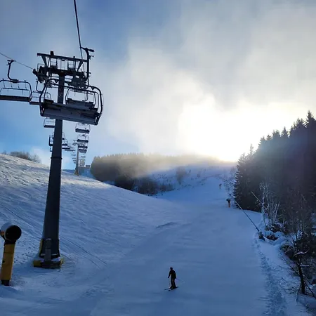 펜션 Detached House 50m From Lift *