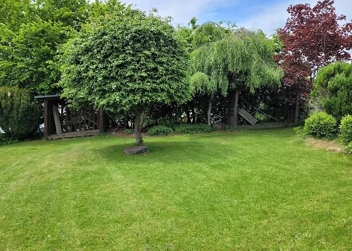 Semesterbostad Detached House 50m From Lift